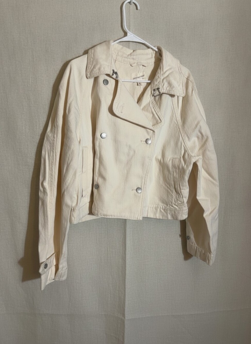 Universal Thread Cropped Trench Jacket Off-White